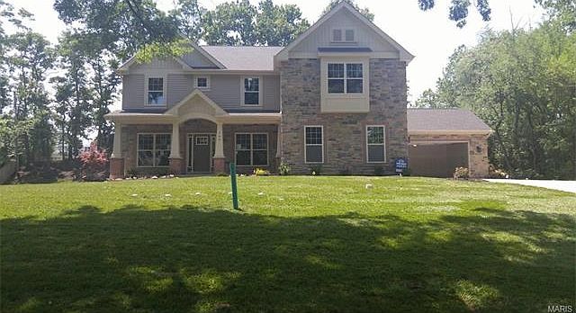 1st image of 709 Mansfield Dr
