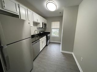 68-70 W Main St, Milford, CT 06460
