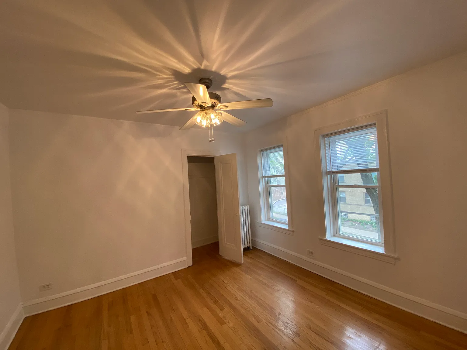 2 bed, $1,900 — Photo 4