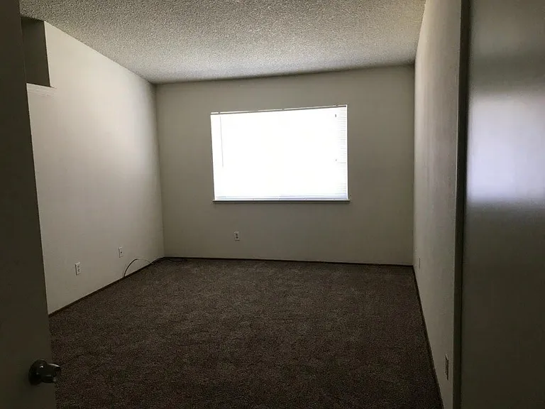 821 Osprey Way — Photo 8