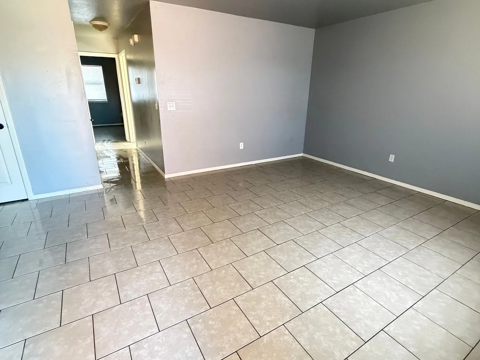 JS Coley Properties at Emily circle — Photo 2