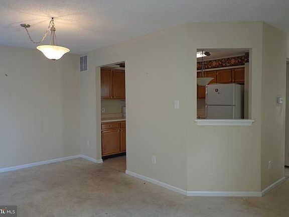 3rd image of 14 Caraway Ct #14