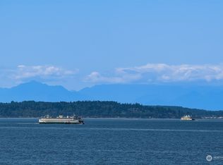 2104 Alki Ave SW APT 401, Seattle, WA
