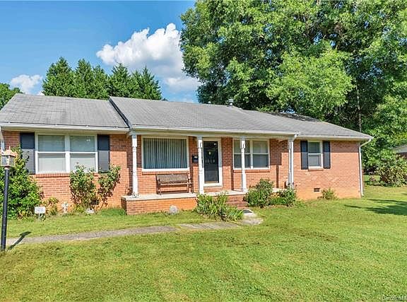 2nd image of 1510 Fern Forest Dr