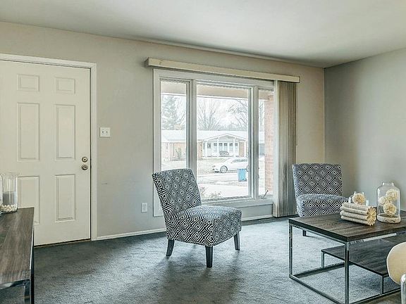 4th image of 1003 Pawtuckette Dr