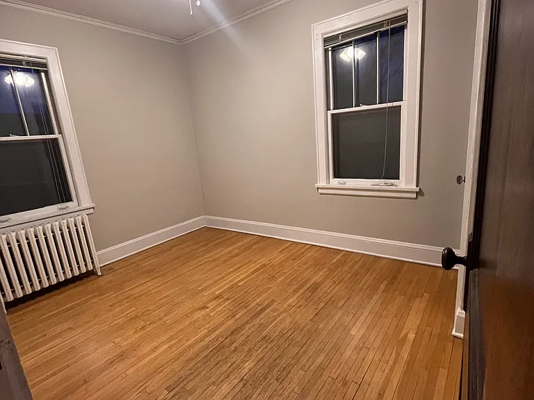 1844 Grand Ave — Photo 12