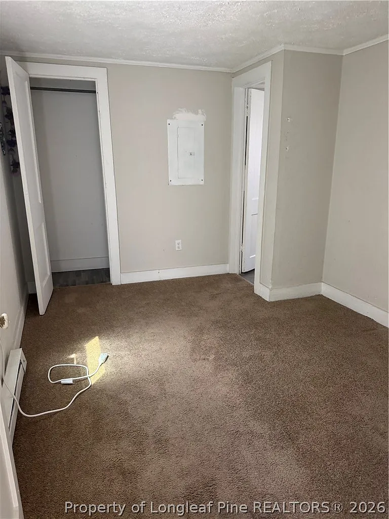 1 bed, 1.0 bath, 924 sqft, $850 — Photo 3