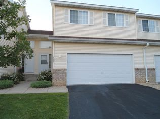 917 Pine St, Farmington, MN 55024