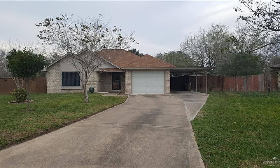1st image of 221 Clarissa Ct