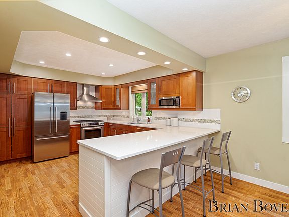 5th image of 1665 Laraway Lake Dr SE