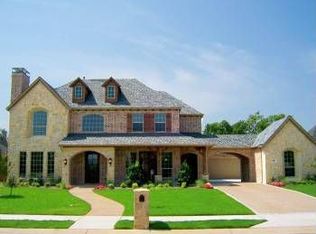 240 Hidden Lakes Dr, Prosper, TX 75078