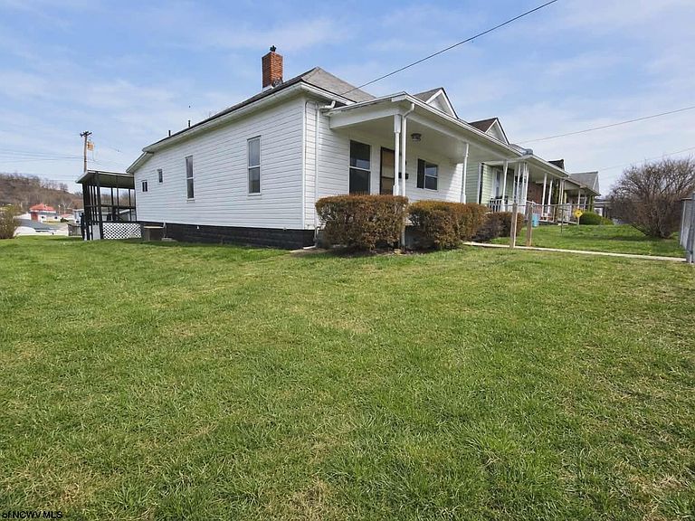Listing photo 4