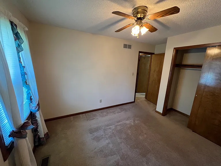 2812 SW Stutley Rd — Photo 9
