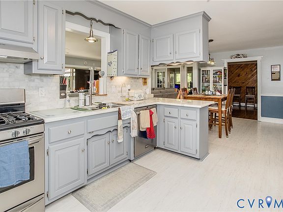 3rd image of 14530 Fox Knoll Dr