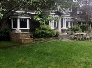 2 Sequan Rd, Westerly, RI 02891