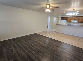 1013 Boling Brook St, San Antonio, TX 78245