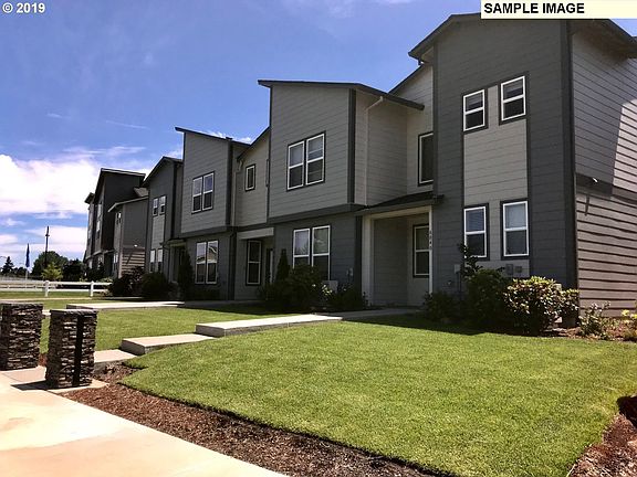 2nd image of 8010 SE Butternut Creek Pkwy #Lot72