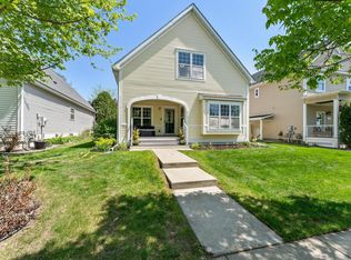 2737 Faulkner Dr, Chaska, MN 55318