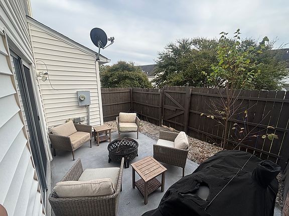 4th image of 5104 Jimmy Ridge Pl