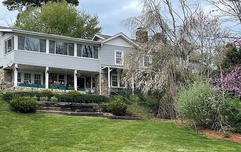 1st image of 47 Glenview Dr
