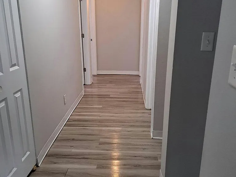 29 S Bradley Ave — Photo 7