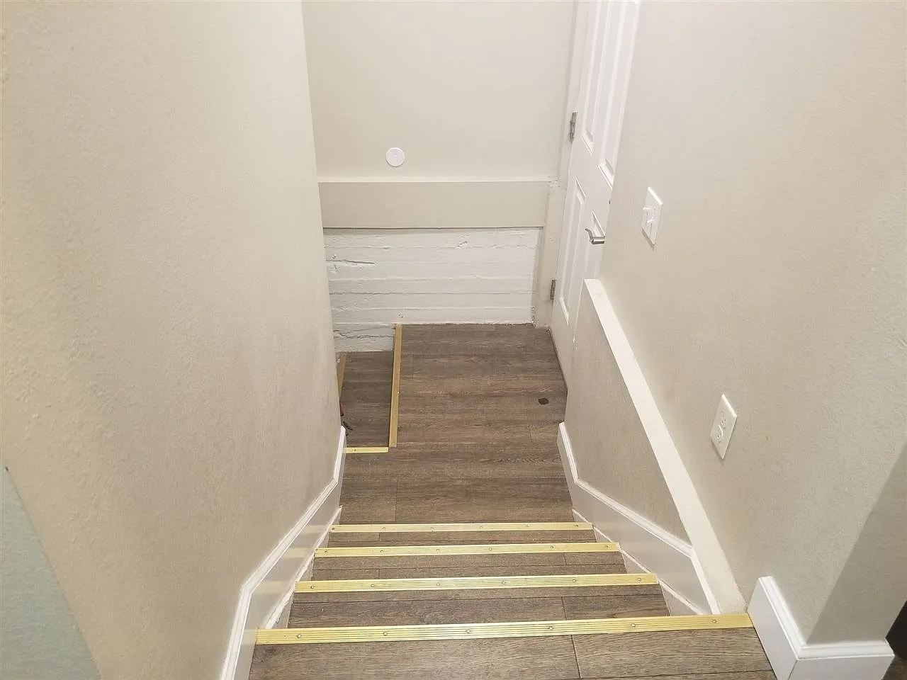 3 bed, 1012 sqft, $1,300 — Photo 2