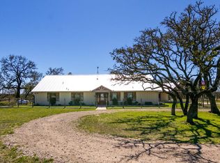 6673 Old Harper Rd W, Fredericksburg, TX 78624