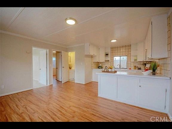 dinning room / living room
