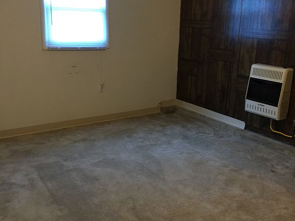 4th image of 3825 Bradford Dr