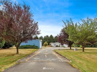1161 Pleasant Ln, Bellingham, WA 98226