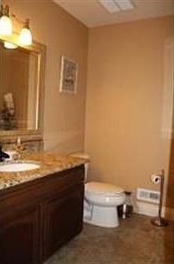 3rd image of 4590 Walden Dr