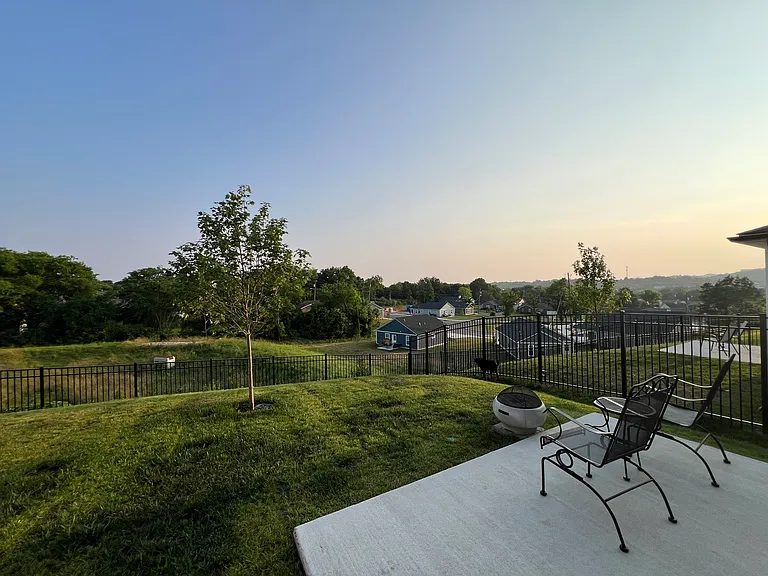 4256 Skyridge Dr — Photo 9
