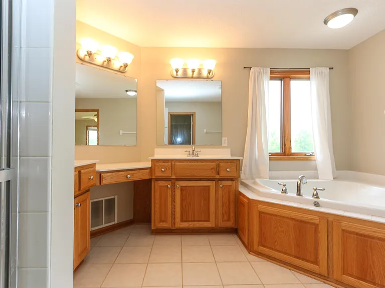 13784 Clare Downs Way — Photo 25