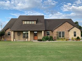 1517 S Glendon Dr, Marlow, OK 73055