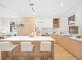 6700 Francis Rd, Richmond, BC V7C1K5