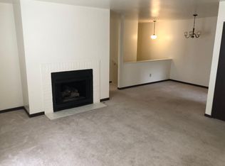 7070 Austrian Pine Way APT 8, Portage, MI 49024