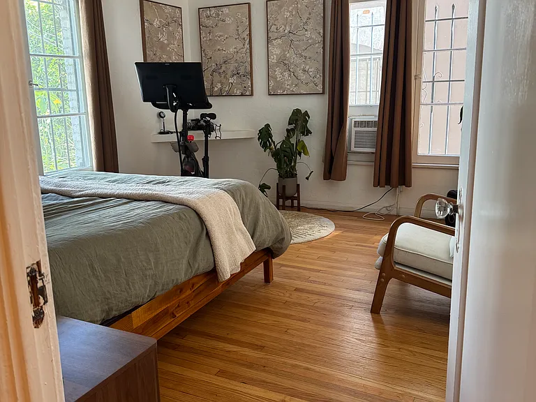 1132 N Vista St #1 — Photo 13