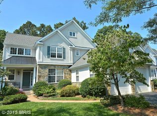 43368 Burke Dale St, Chantilly, VA 20152