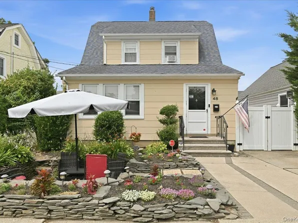 48 Poplar Street, West Hempstead, NY 11552