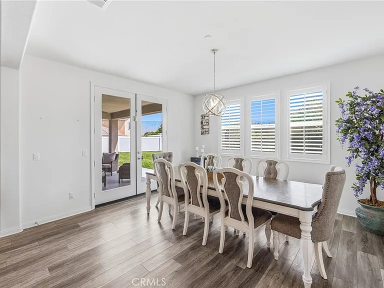 1470 Elliott Ct — Photo 12