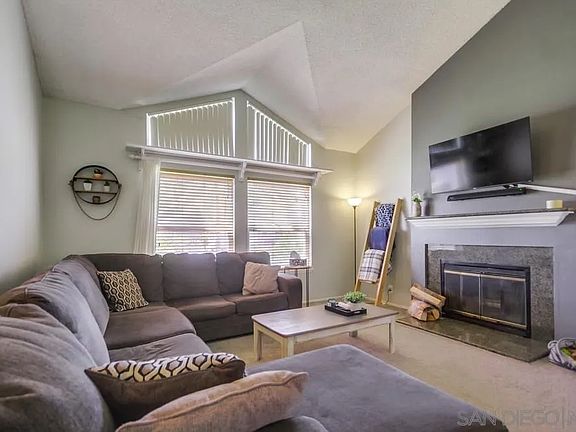 3rd image of 10341 Plaza Paseo Dr