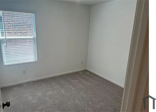 1840 Sanderling St — Photo 8