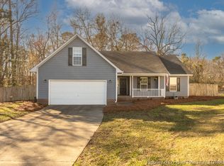 112 Alexander Ct, Raeford, NC 28376