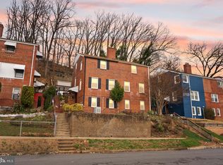 3707 Kemper Rd, Arlington, VA 22206