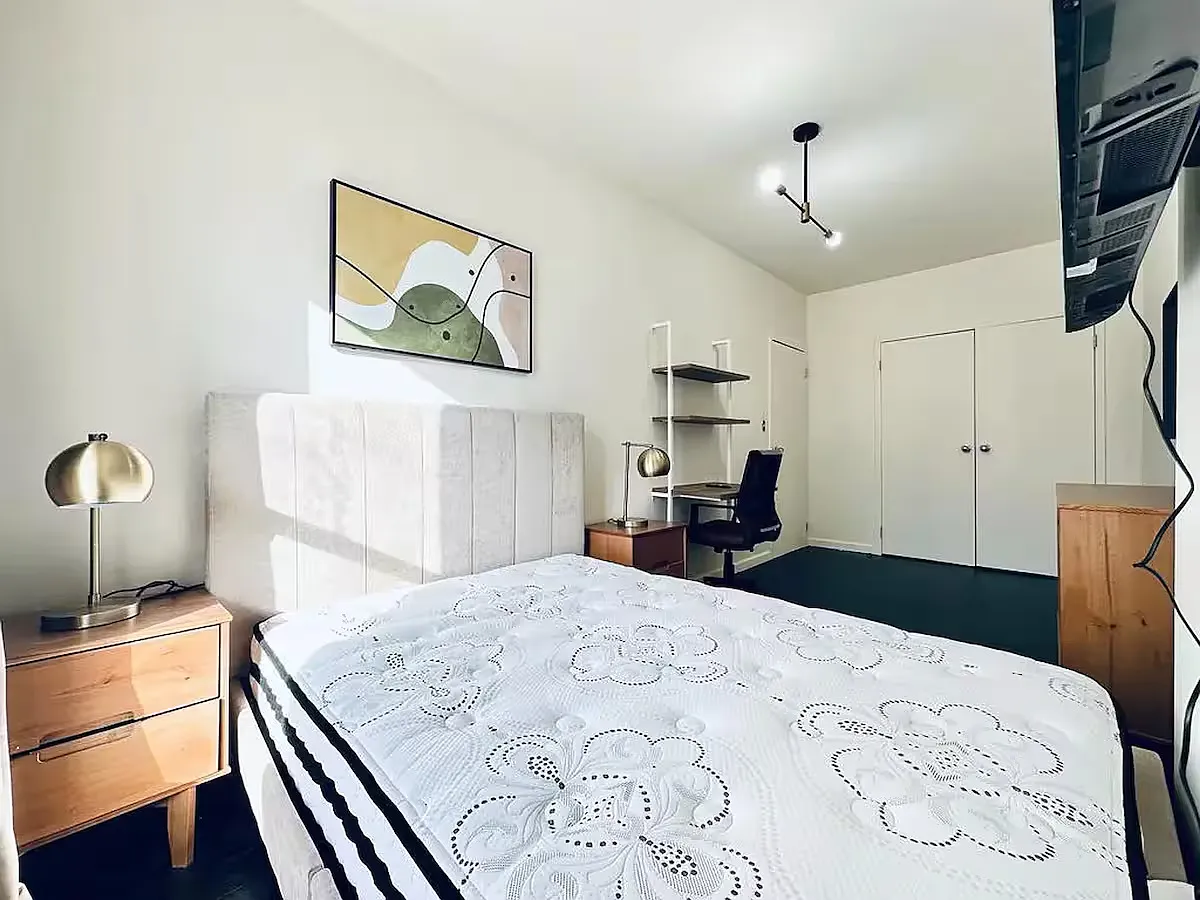 4 bed, 1.5 bath, 1200 sqft, $1,110 — Photo 3
