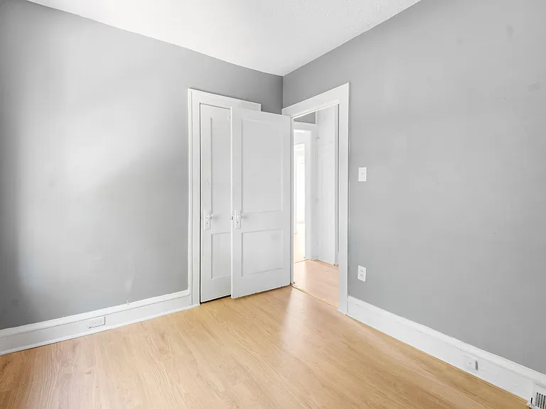 13617 Glenside Rd — Photo 11