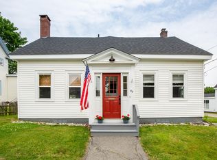 63 Grace St, Rockland, ME 04841
