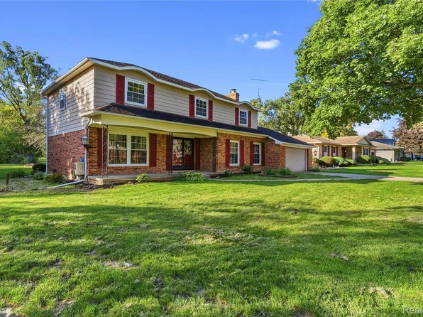 6557 Rustic Ridge Trl, Grand Blanc, MI 48439