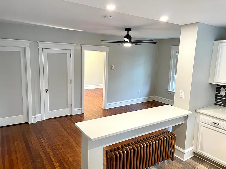 1317 W Broad St #C — Photo 7