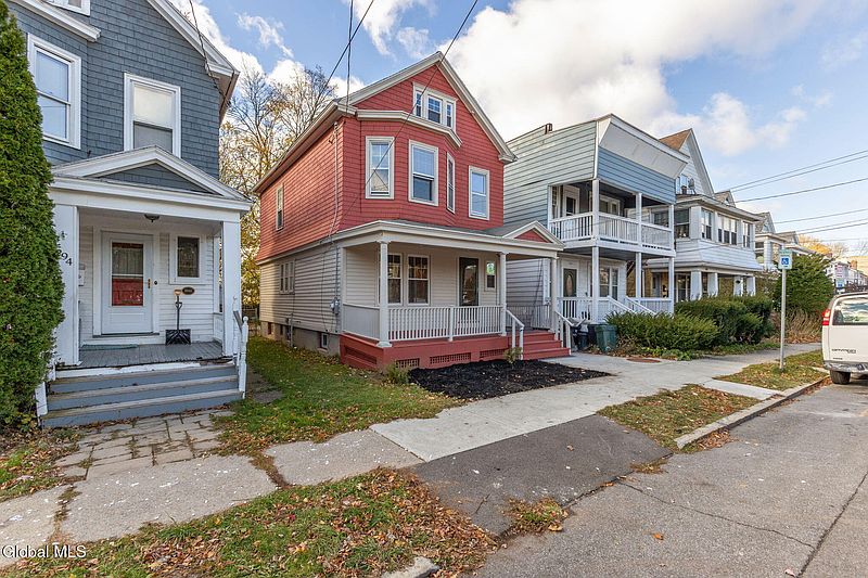2nd image of 596 Morris Street